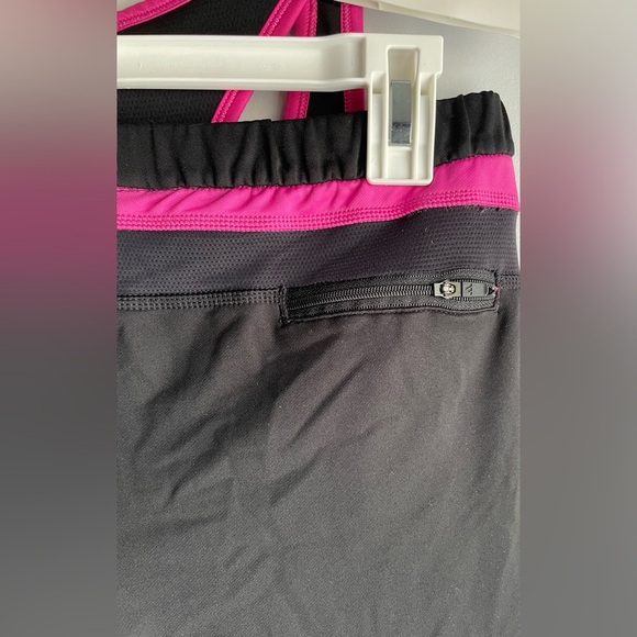 Adidas Women’s Matching Athletic Set in Black & Hot Pink - Picture 8 of 13
